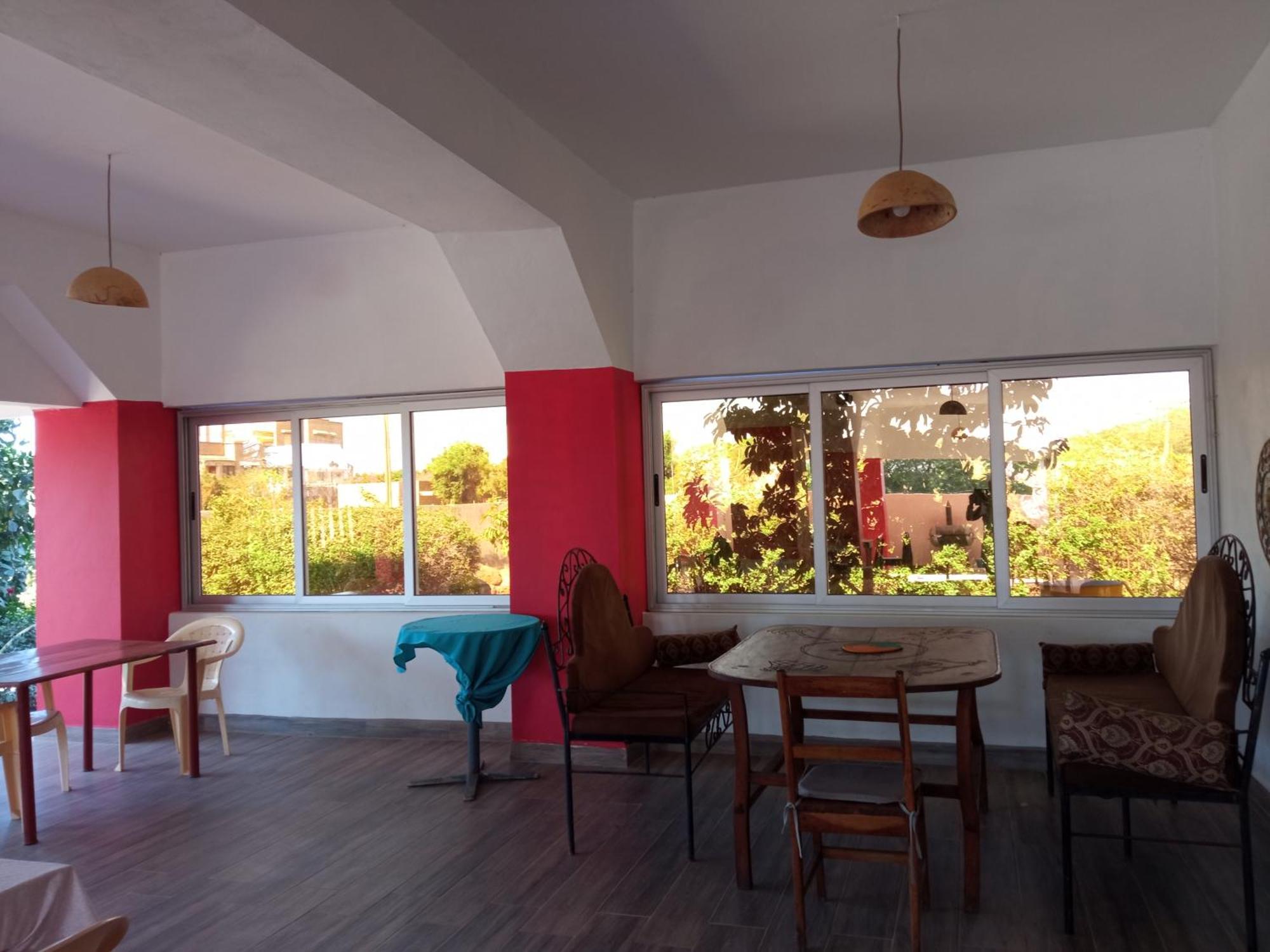 Chez medzo et patou Hotel Popenguine Kültér fotó