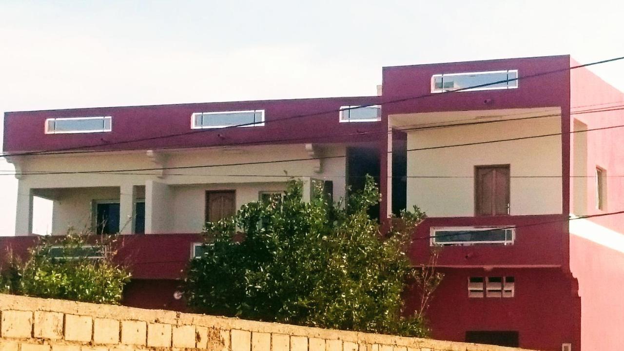Chez medzo et patou Hotel Popenguine Kültér fotó