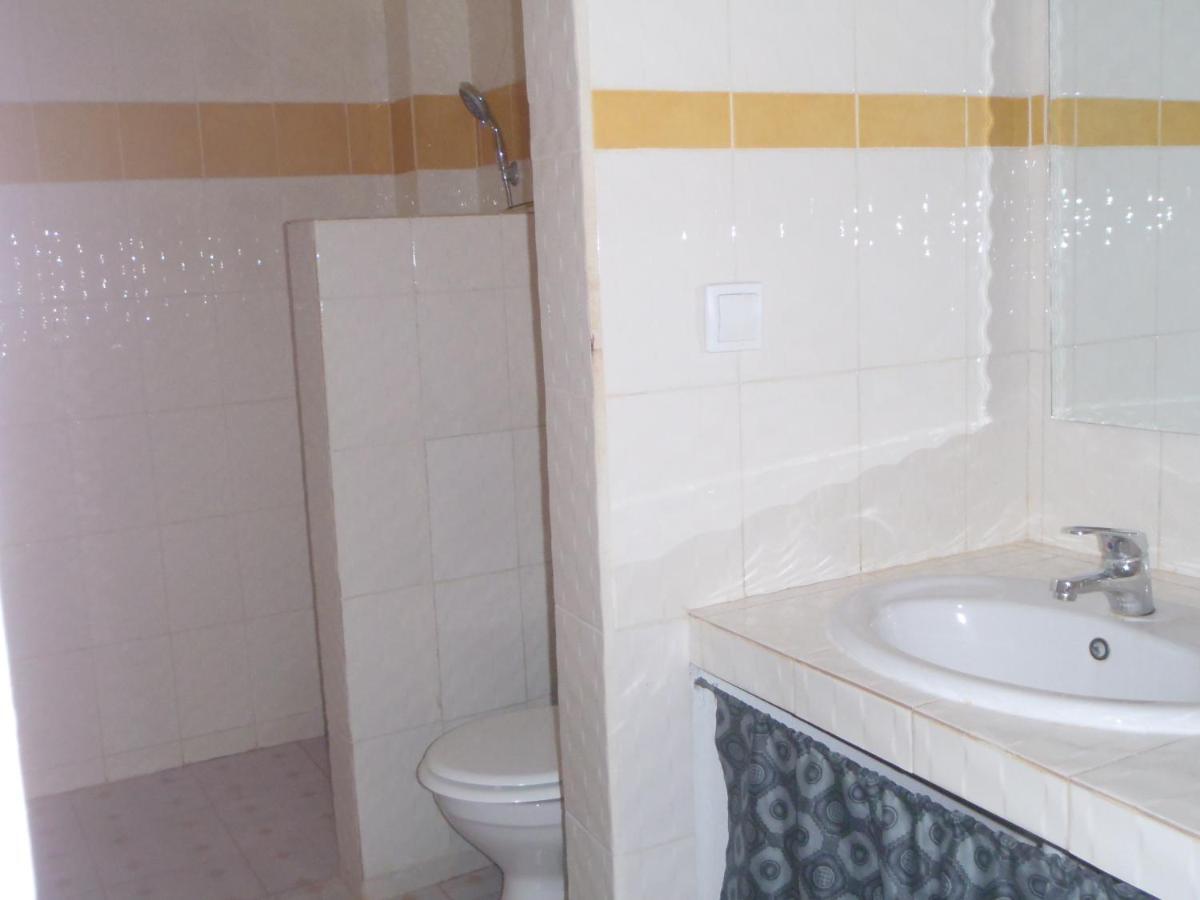Chez medzo et patou Hotel Popenguine Kültér fotó